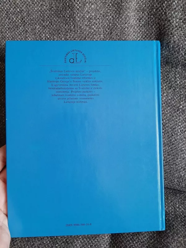 Fizika humanitarams - Romualdas Karazija, knyga 4