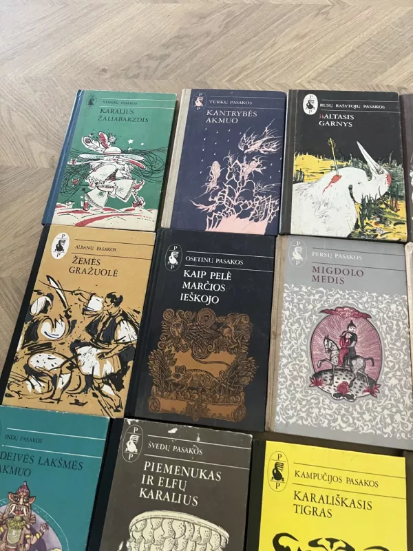 PASAULIO PASAKOS (Knygų serija) - Autorių Kolektyvas, knyga 4