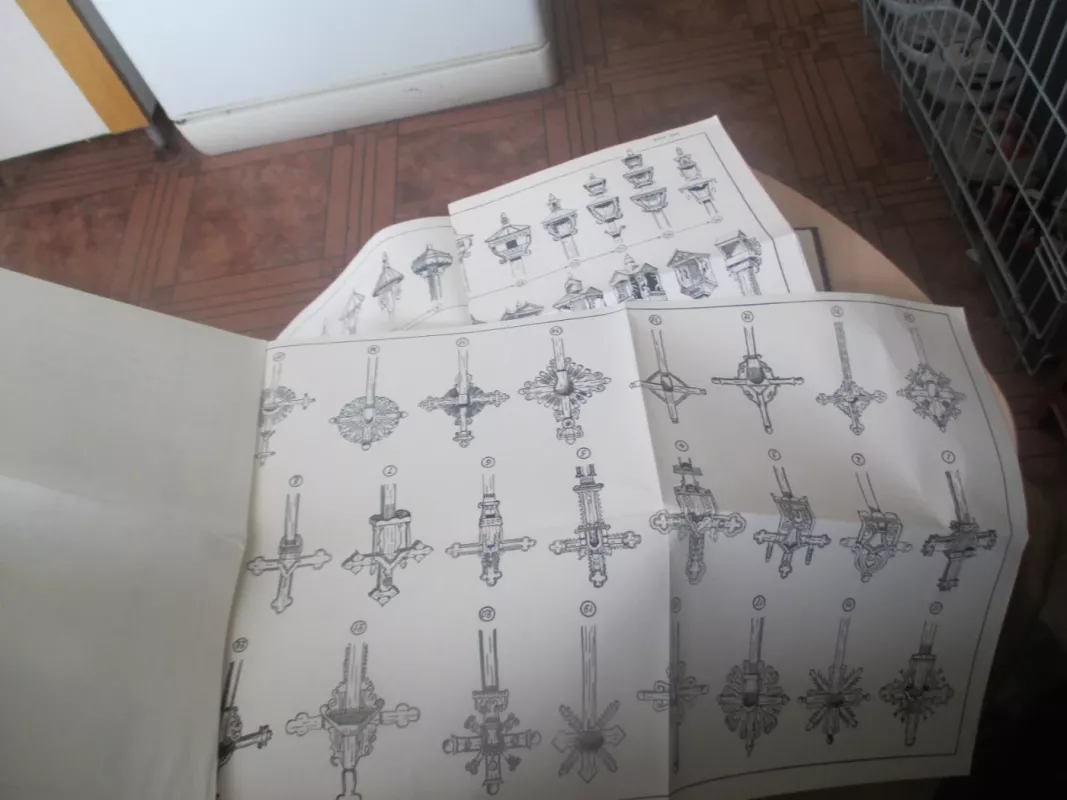 Lietuvių liaudies menas ir jo meninių formų plėtojimosi pagrindai. - Paulius Galaunė, knyga 4