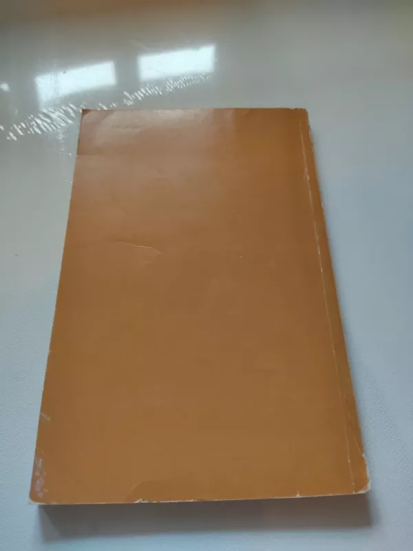 Gražioji kiaulininkė - Martis Larnis, knyga 6