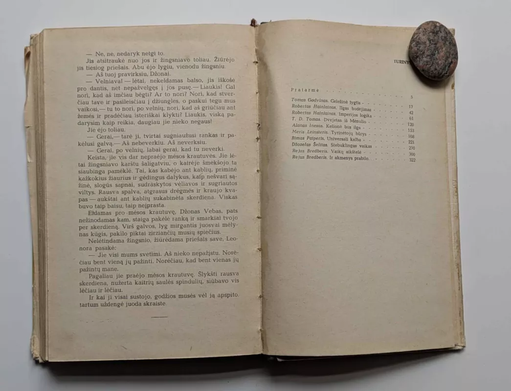 Amerikos rašytojų moksliniai-fantastiniai apsakymai - Autorių Kolektyvas, knyga 4