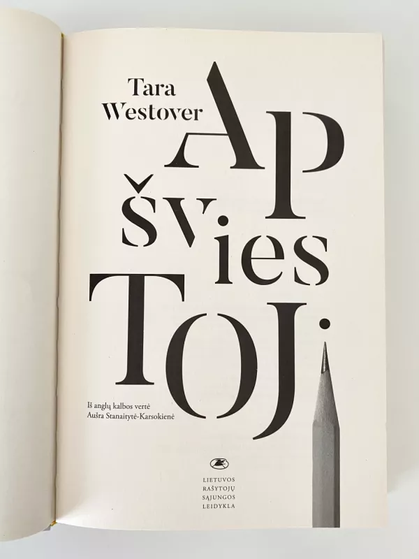 Apšviestoji - Tara Westover, knyga 4