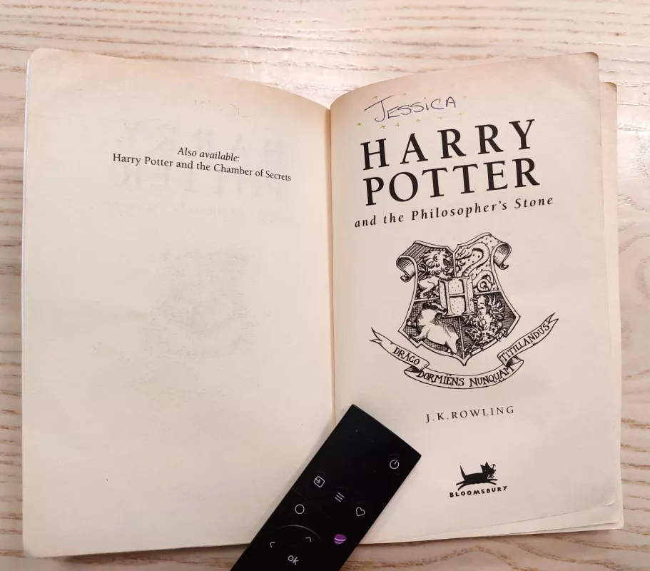 Harry Potter And The Philosopher's Stone Bloomsbury UK, First British Edition - J.K. Rowling, knyga 5