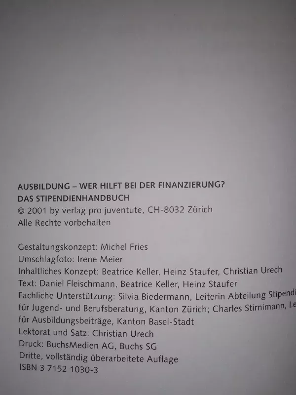 Ausbildung - Wer hilft bei der Finanzierung? Das Stipendienhandbuch - Michel Fries, knyga 3