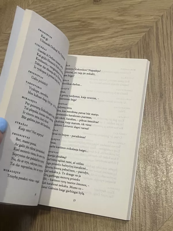 Milžino paunksmė - Balys Sruoga, knyga 4