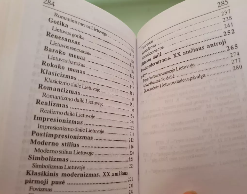 Dailė. Trumpas dailės kursas - Autorių Kolektyvas, knyga 6