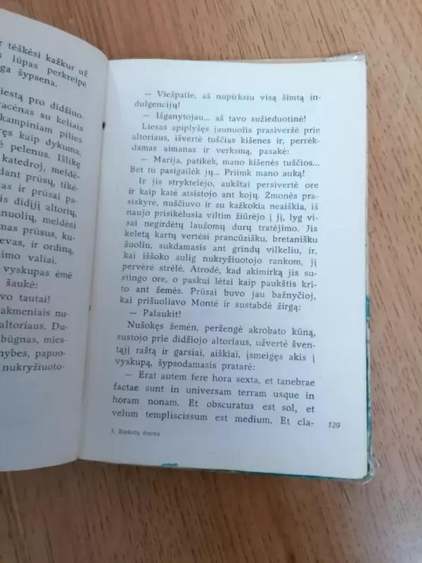 Riešutų duona - Saulius Šaltenis, knyga 3