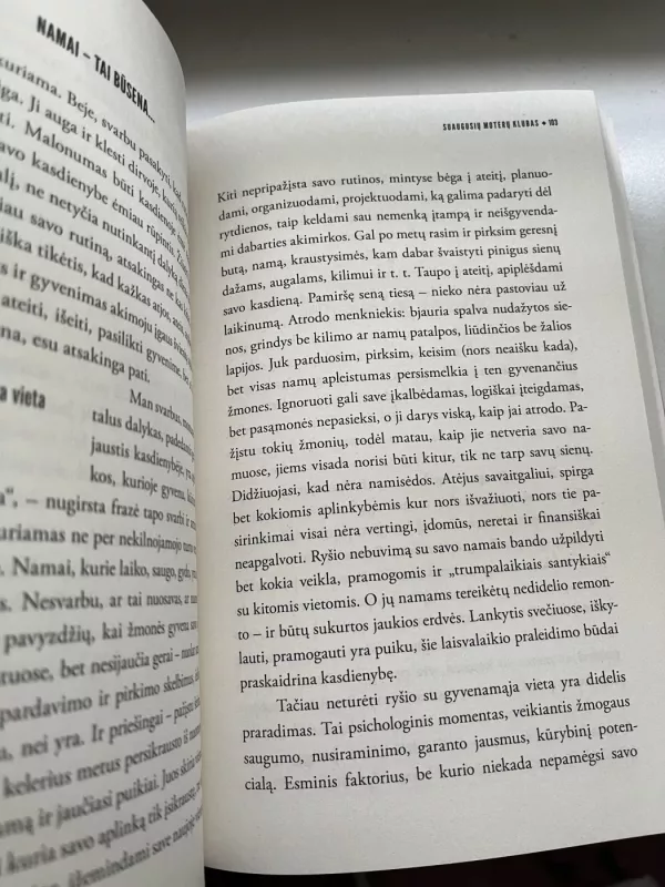 Suaugusiųjų moterų klubas - Lavija Šurnaitė, knyga 3