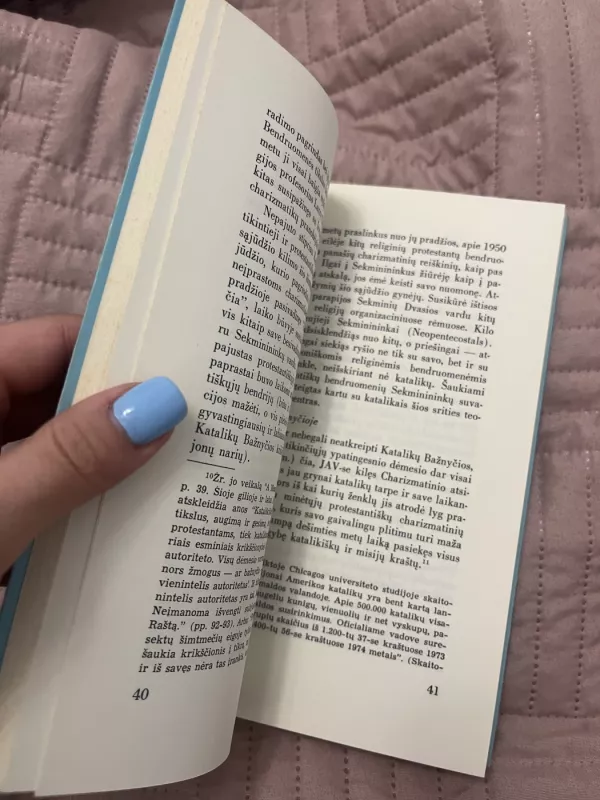 Šventoji dvasia-bažnyčios atnaujintoja - Autorių Kolektyvas, knyga 2