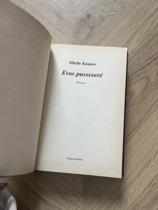 Evos pusseserė - Sibylle Knauss, knyga 4