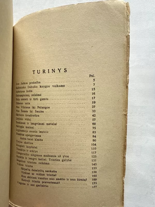 Fizika pašnekesiais - Stasys Dabušis, knyga 6