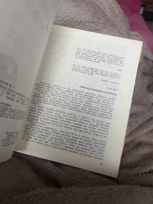 Dievai, kapai ir mokslininkai - K.V. Ceramas, knyga 3