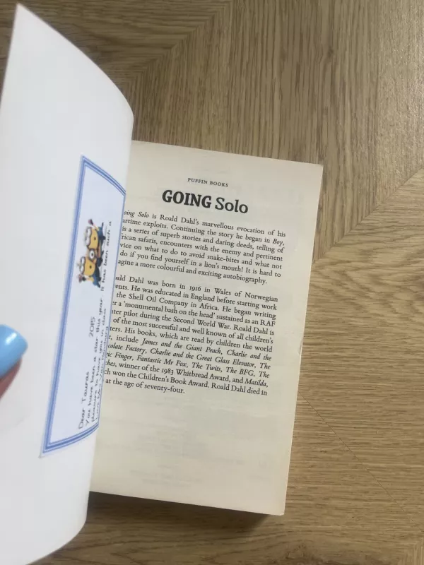 Going Solo - Roald Dahl, knyga 5