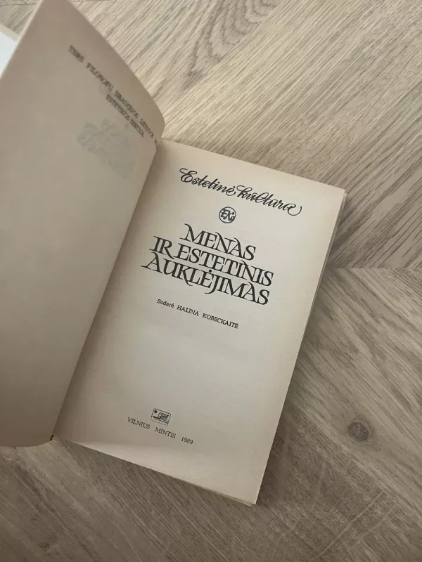 Menas ir estetinis auklėjimas (Estetinė kultūra, 4) - Autorių Kolektyvas, knyga 3