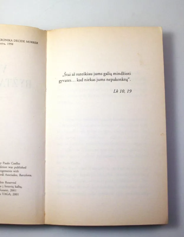 Veronika ryžtasi mirti - Paulo Coelho, knyga 6