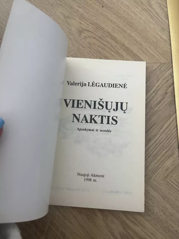 Vienišųjų naktis - Valerija Lėgaudienė, knyga 4