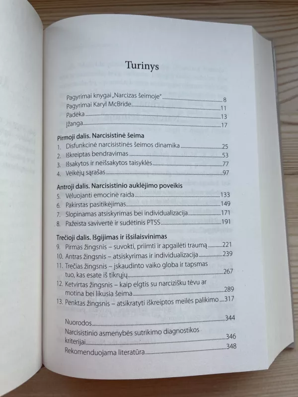 Narcizas šeimoje - Mary McBride, knyga 3