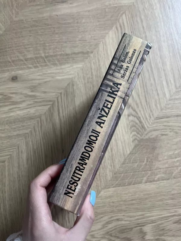 Nesutramdomoji Anželika - Ana Golon, Seržas  Golon, knyga 4