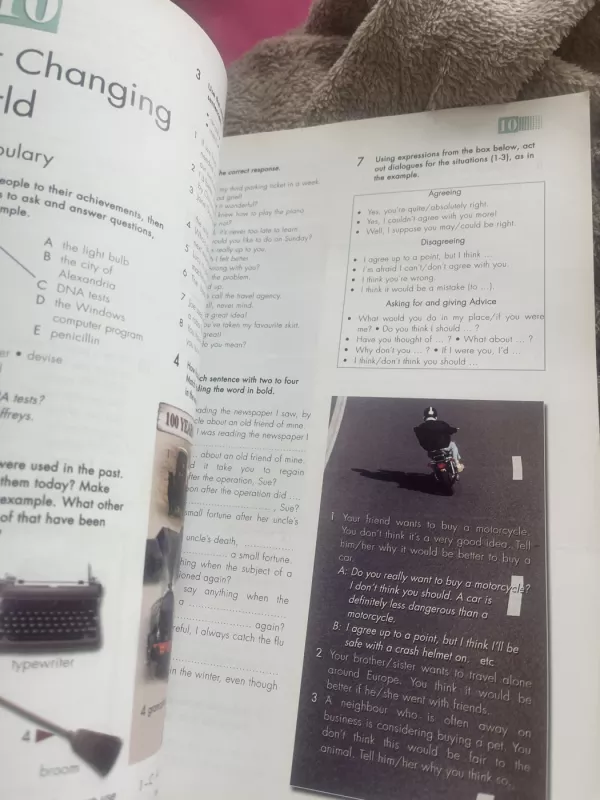 Click On 3. Student's Book - Autorių Kolektyvas, knyga 3