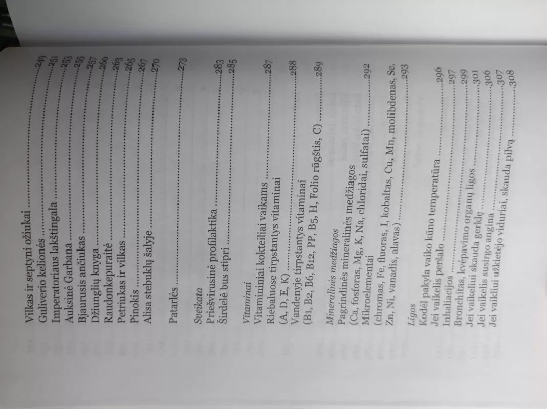 Laimingo vaiko knyga - Toleina Auma, knyga 5