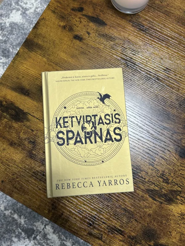 Empirėjus (1 knyga). Ketvirtasis sparnas. Skrisk arba mirk (Maginė fantastika paaugliams) - Rebecca Yarros, knyga 2