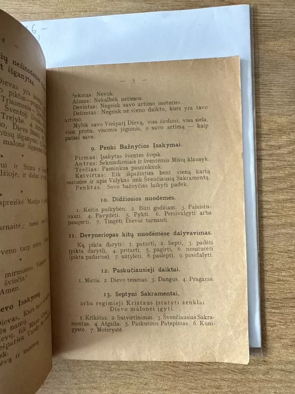 Trumpas Katekizmas. Pirmai vaikų išpažinčiai - Kun. J. Koncevičius, knyga 3