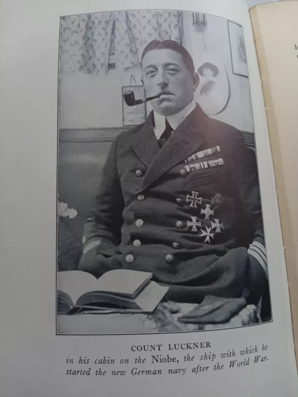 The sea devil,s - Lowell Thomas, knyga 6