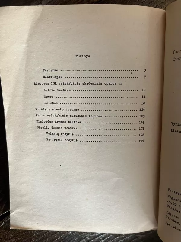 Iš Lietuvos TSR KULTOROS ISTORIJOS muZIkInių teatru prEMJEROS Programų rinkinys 1940-1960 - Laima Kiauleikytė, knyga 4
