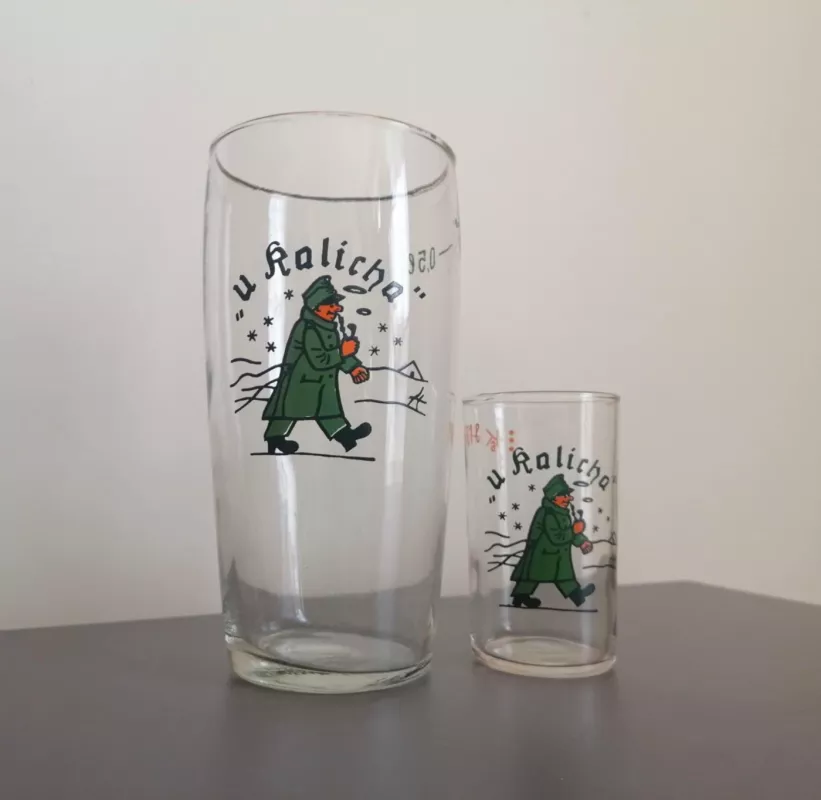 Vintažinis, 1970-ųjų Šveiko alaus bokalas ir stikliuko duetas, „U Kalicha“ - , namai ir interjeras 2