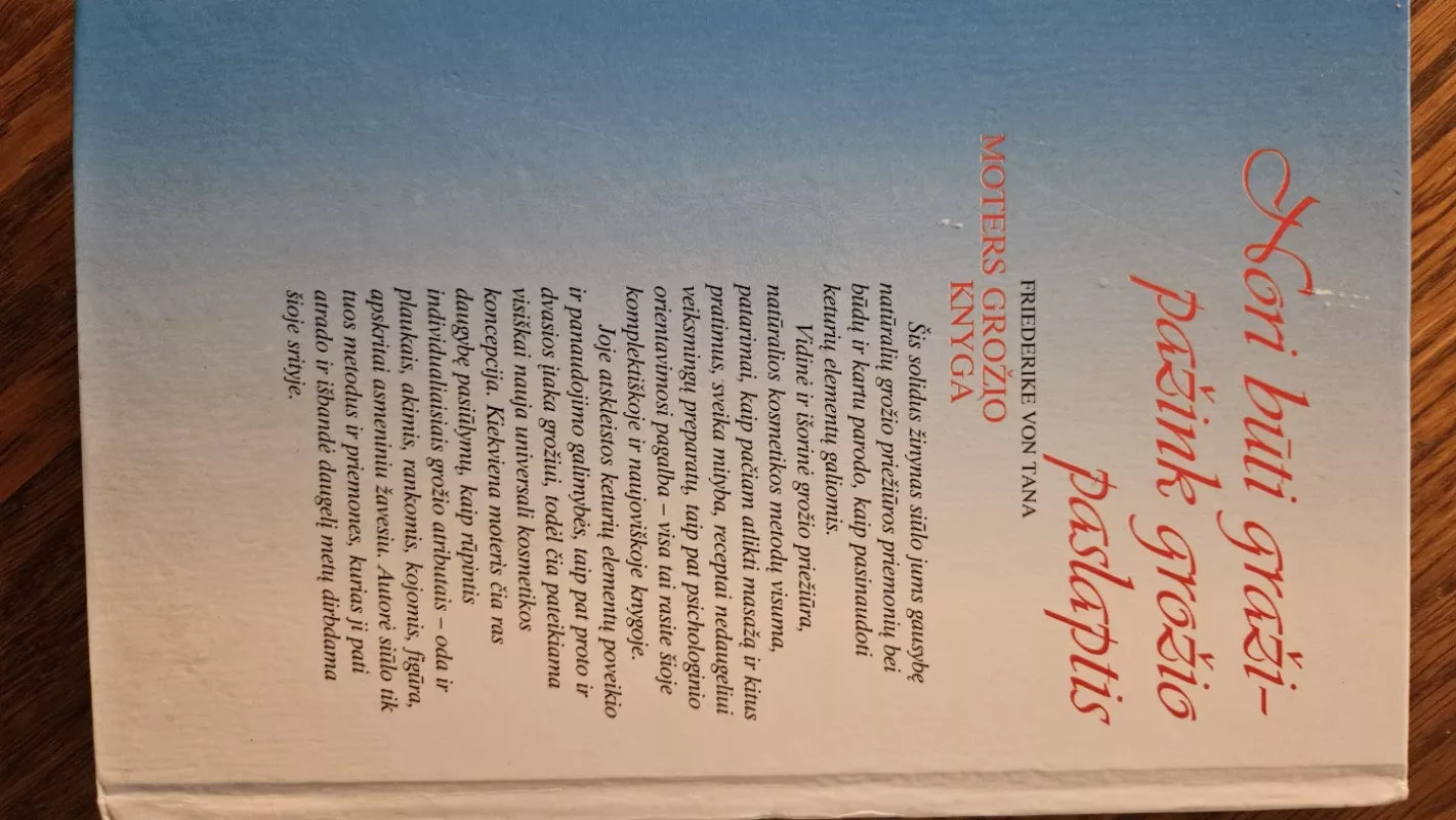 Moters grožio knyga - Autorių Kolektyvas, knyga 4