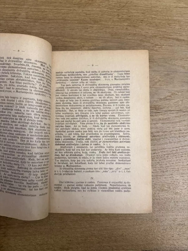 Iš ko reiktų vertinti elementoriai ir kaip elementorium naudotis - J. Lazauskas, knyga 4