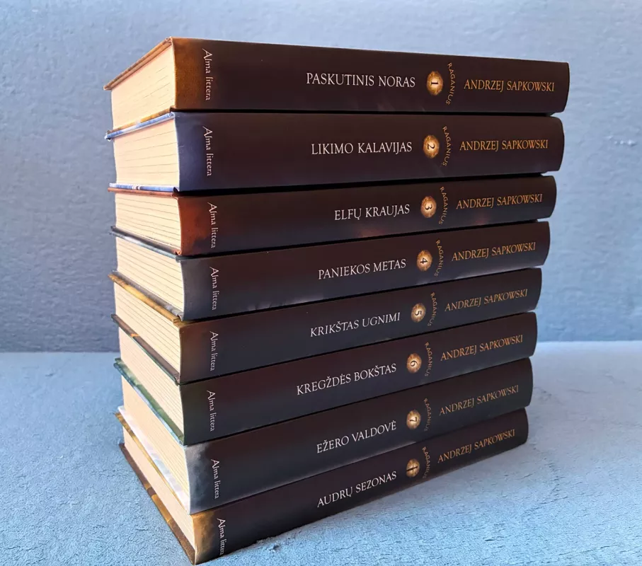 Raganius komplektas: Paskutinis noras, Likimo kalavijas, Elfų kraujas, Paniekos metas, Krikštas ugnimi, Kregždės bokštas, Ežero valdovė, Audrų sezonas - Andrzej Sapkowski, knyga 3