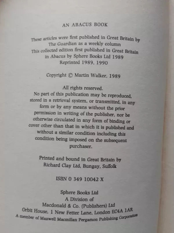 Martin Walker's Russia: dispatches from the guardian's correspondent in Moscow - Martin Walker, knyga 5