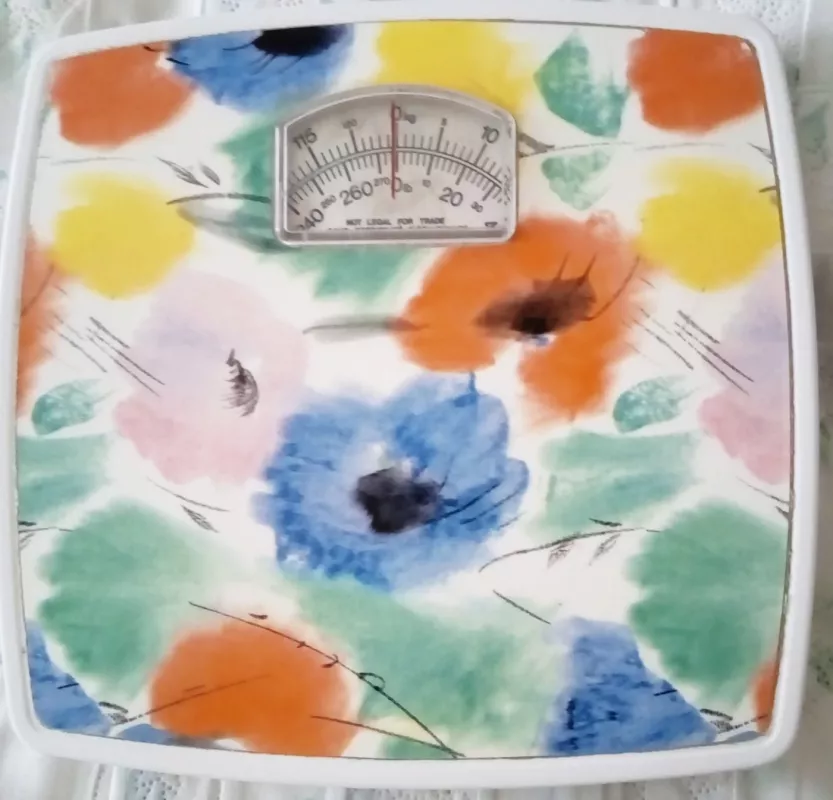 Svarstyklės - , namai ir interjeras 3