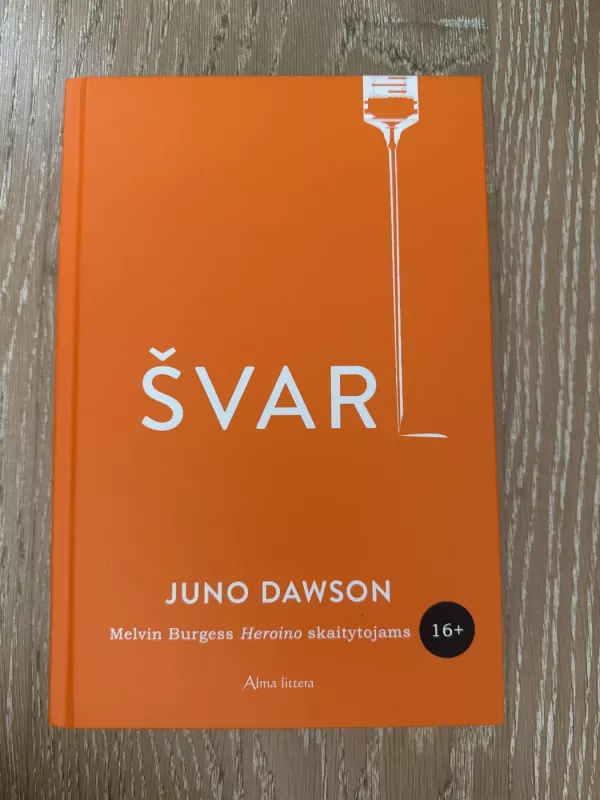 Švari - Juno Dawson, knyga 2