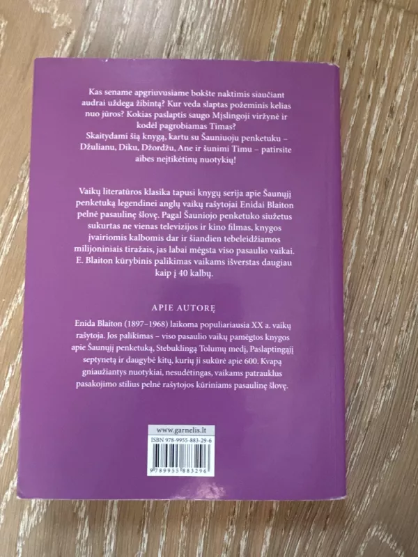 Šauniojo penketuko nuotykiai. 6 knyga. Penketukas keliauja prie jūros. Mįslingoji viržynė - Enid Blyton, knyga 3