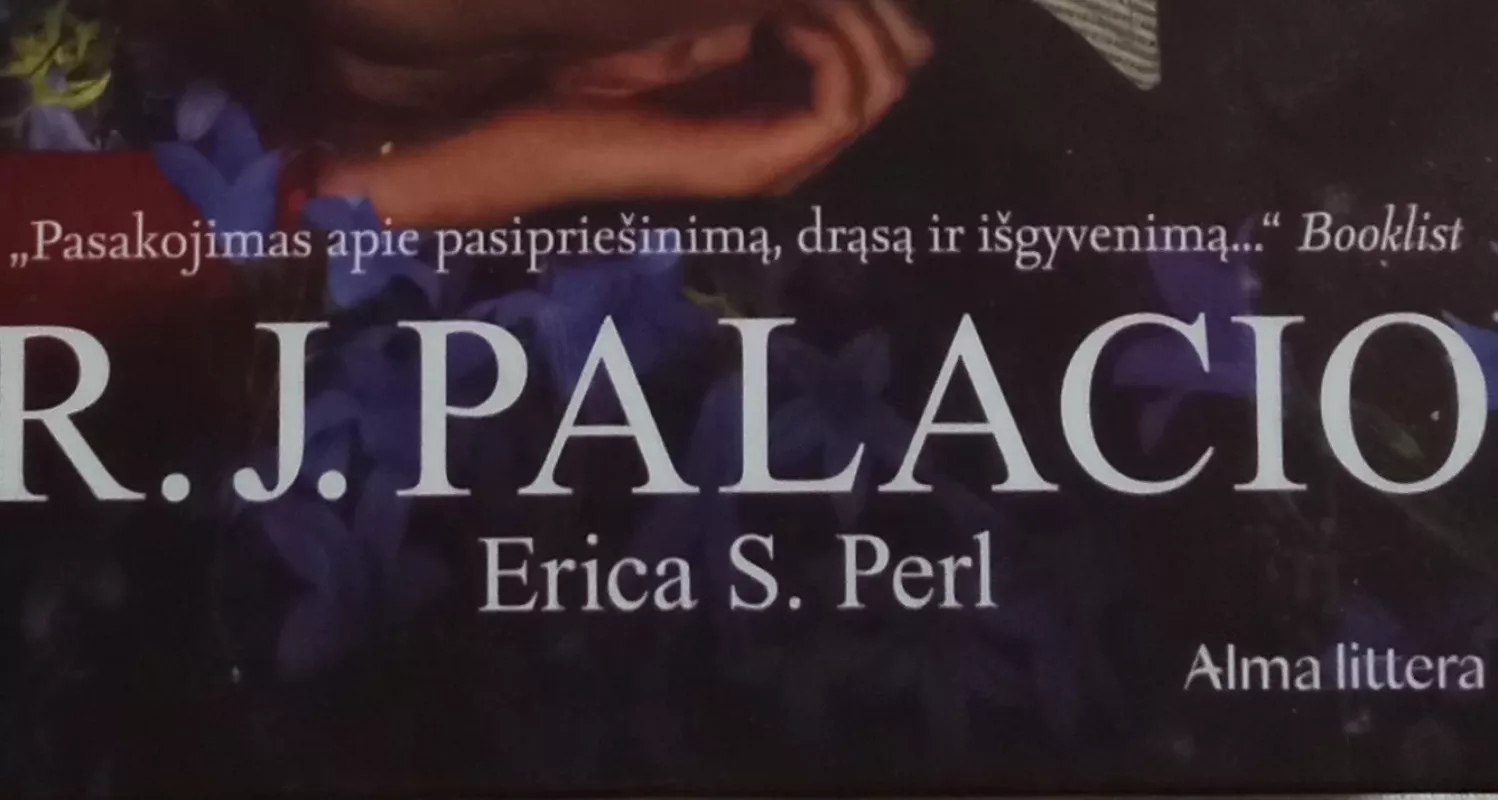 Baltoji paukštė - R. J. Palacio, knyga 3