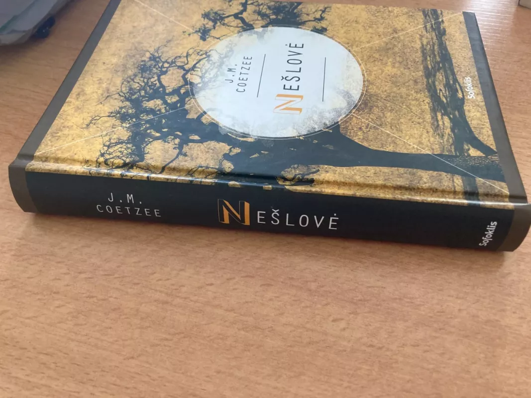Nešlovė - J. M. Coetzee, knyga 5