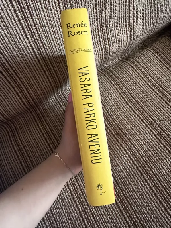 Vasara parko aveniu - Renee Rosen, knyga 4