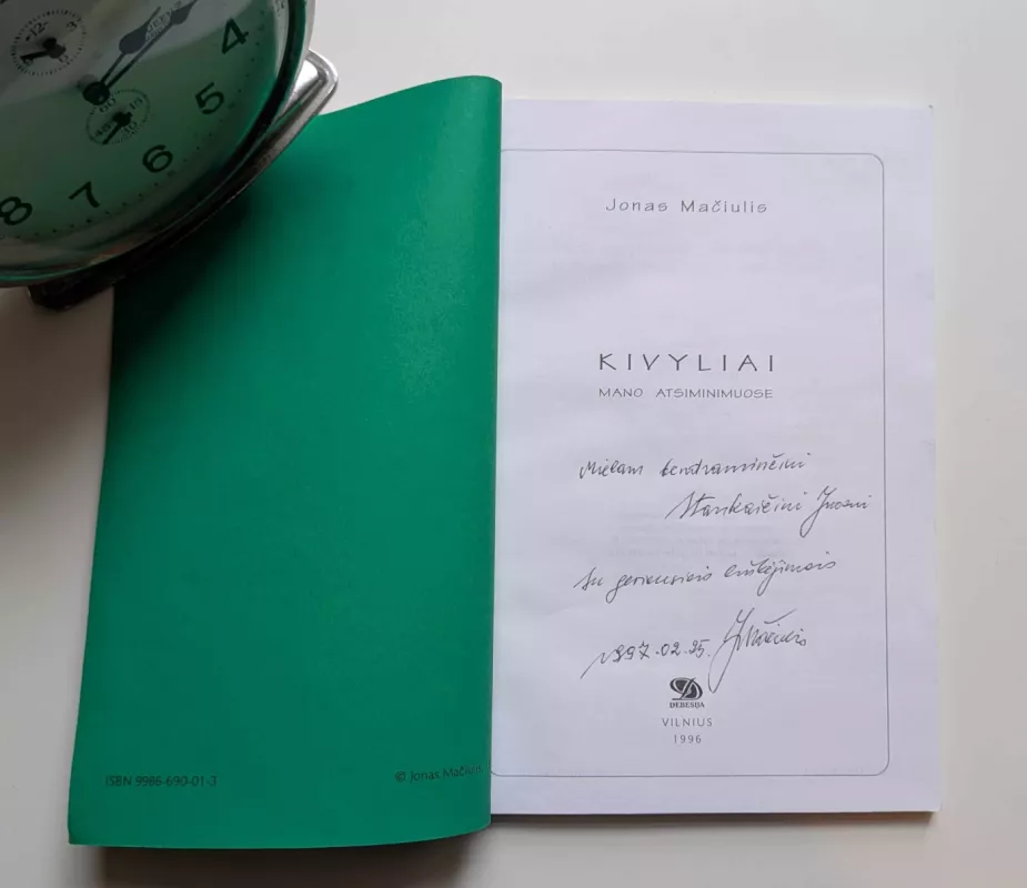 Kivyliai -  Maironis, knyga 3