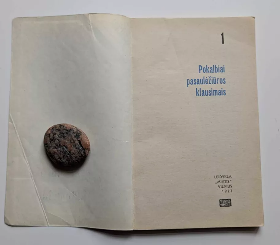 1 Pokalbiai pasaulėžiūros klausimais - F. Laurinaitis, knyga 3