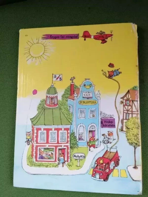 Ką žmonės dirba visą dieną - Richard Scarry, knyga 4