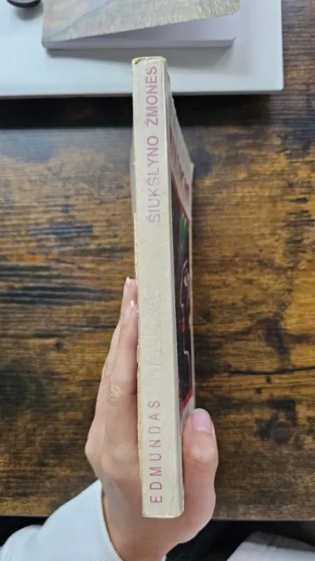 Šiukšlyno žmonės - Edmundas Malūkas, knyga 3