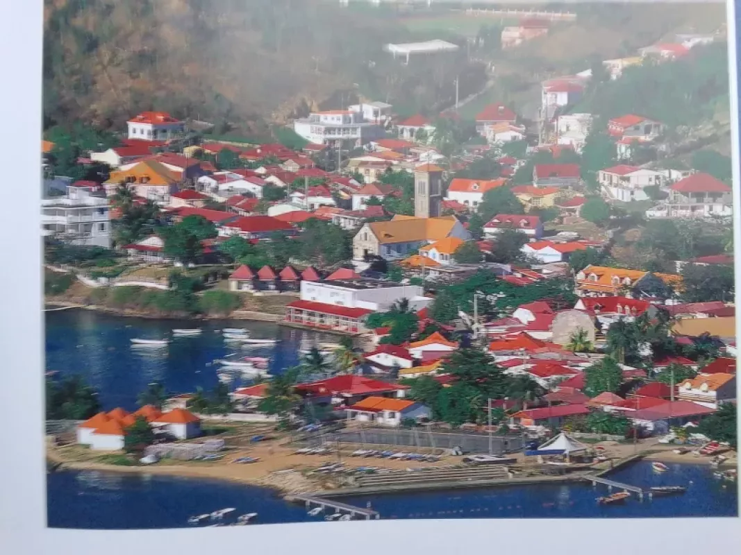 La Guadeloupe - Autorių Kolektyvas, knyga 6