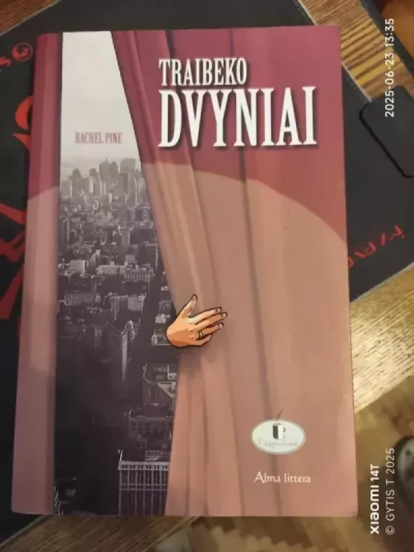 Traibeko dvyniai - Rachel Pine, knyga 2