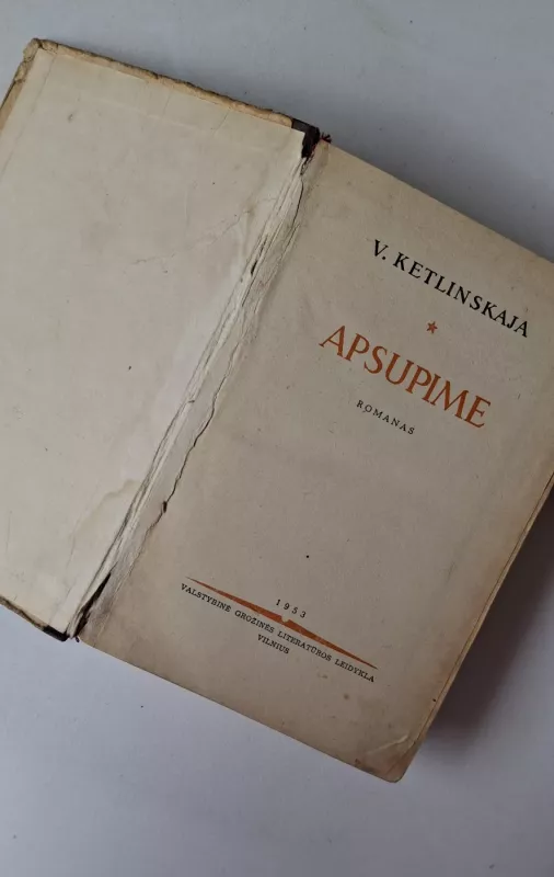 Apsupime - V. Ketlinskaja, knyga 3
