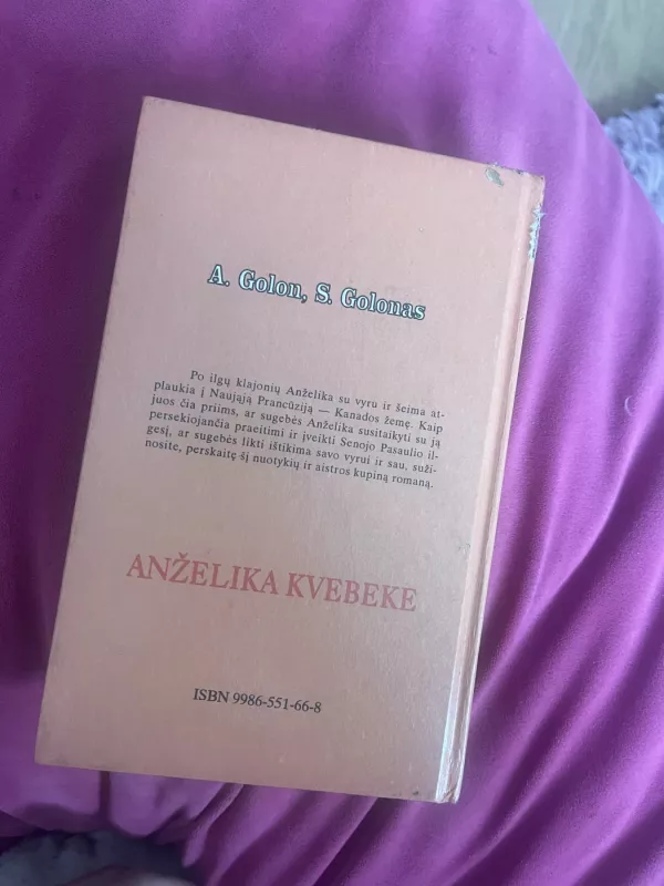 Anželika Kvebeke - Ana Golon, Seržas  Golon, knyga 4