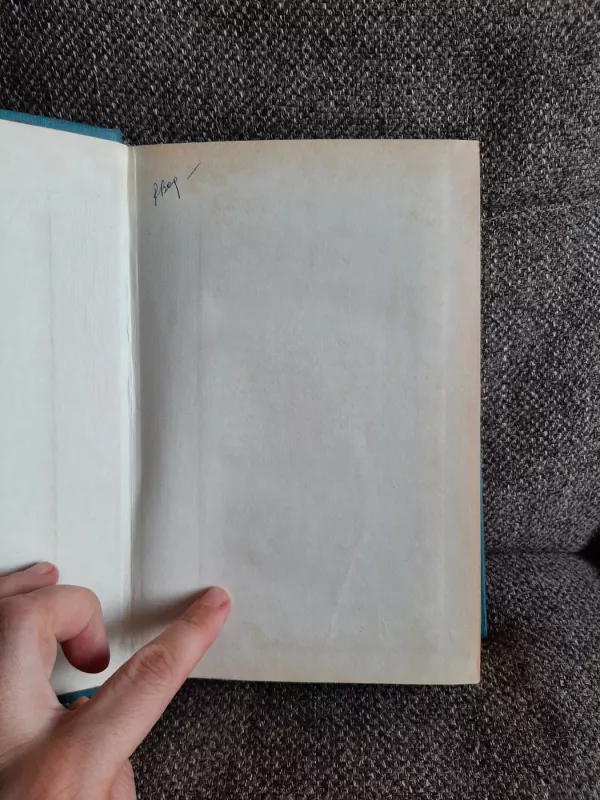 Spravočnik po differencialnym uravnenijam - E. Kamke, knyga 3