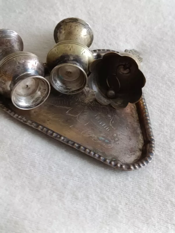 Žalvarinis pasidabruotas komplektas E.P.N.S. - , namai ir interjeras 3