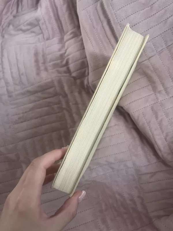 Kaimas kryžkelėje - Jonas Avyžius, knyga 3